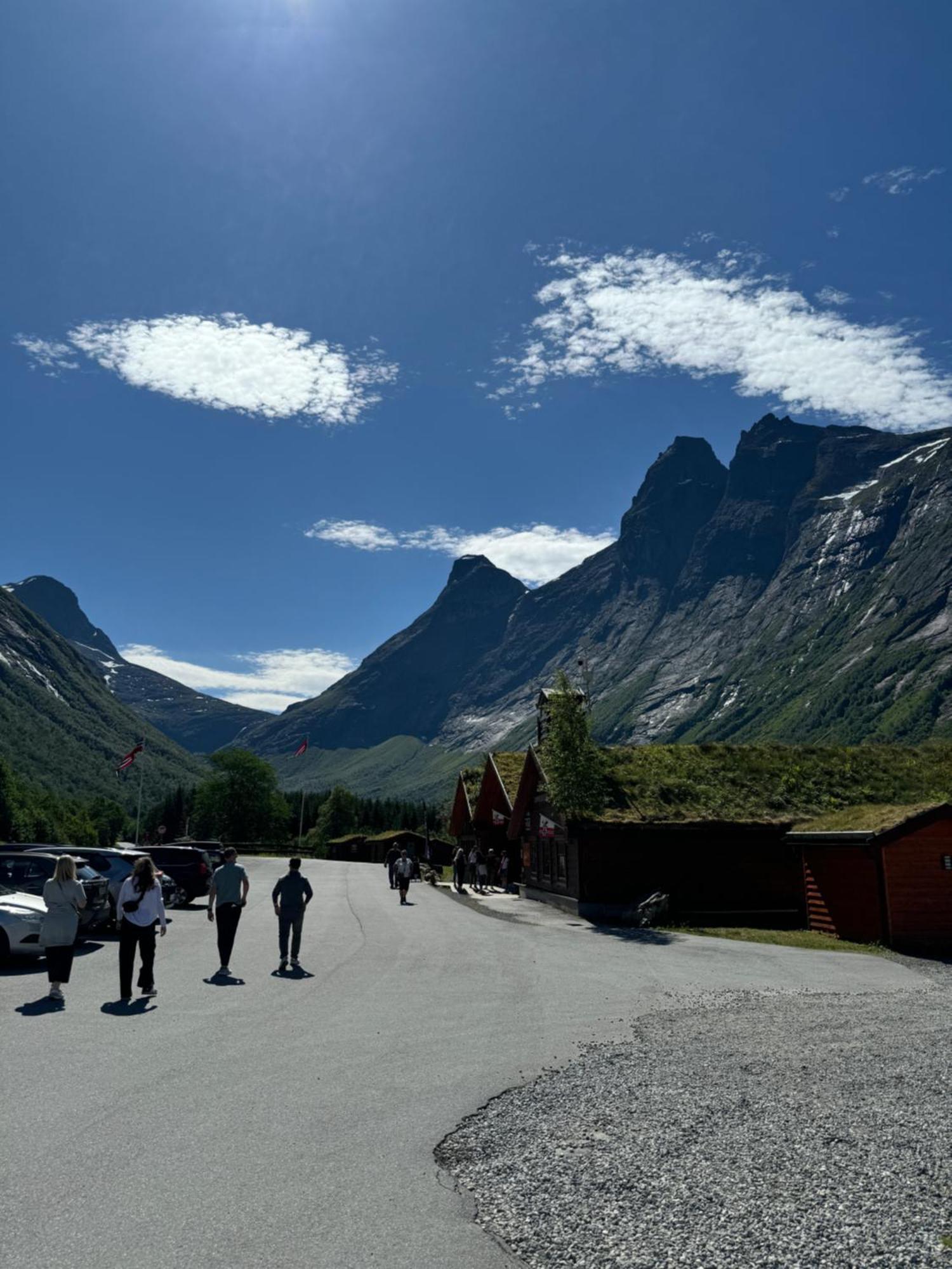 Trollstigen Camping And Gjestegard Åndalsnes Exterior photo