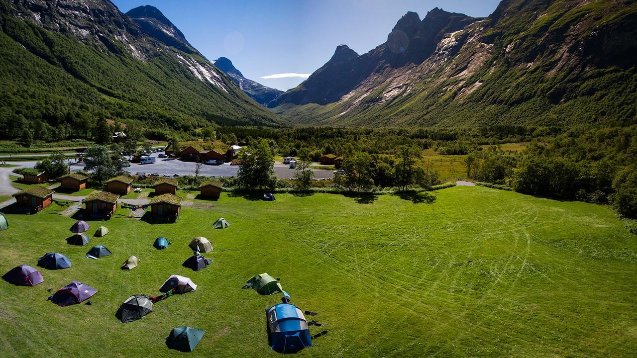 Trollstigen Camping And Gjestegard Åndalsnes Exterior photo